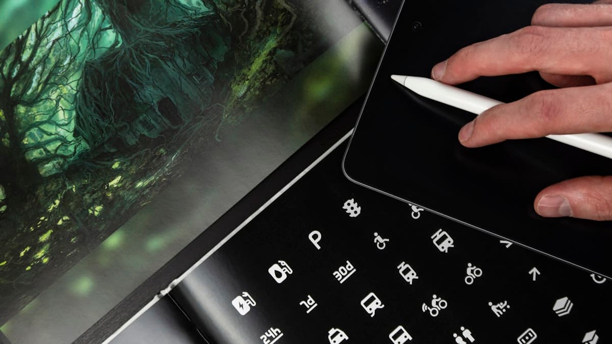 Best Graphic Design Tools for Small Businesses (2026)